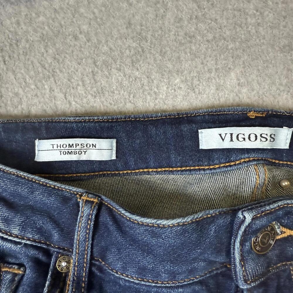 Vigoss Women's Size 32 Medium Wash Blue Thompson Tomboy Distressed Jeans - Picture 2 of 9